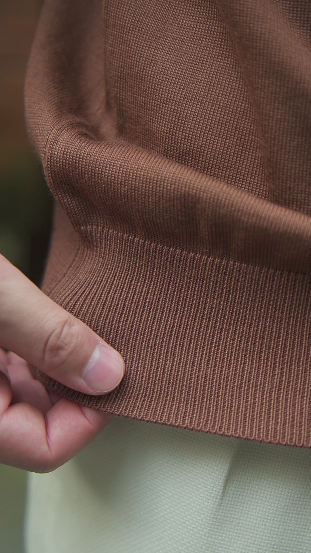 Loro Piana Royal 咖啡色 70% CASHMERE、30% SILK 圓領 T-shirt
